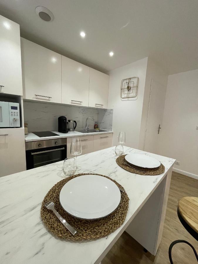 Appartement Dampierre En Yvelines Dampierre (Yvelines) Exterior foto